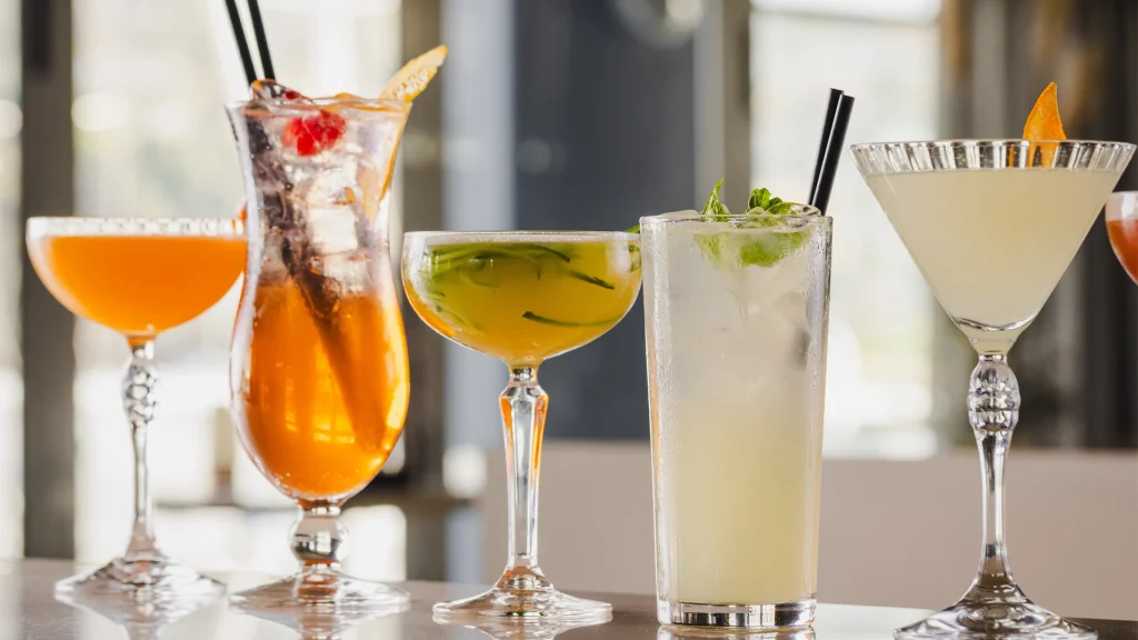 cocktail bar