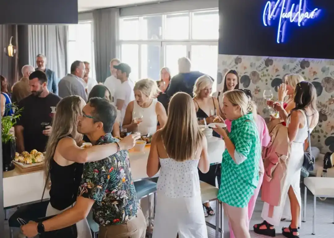 Mudbar in the Spotlight